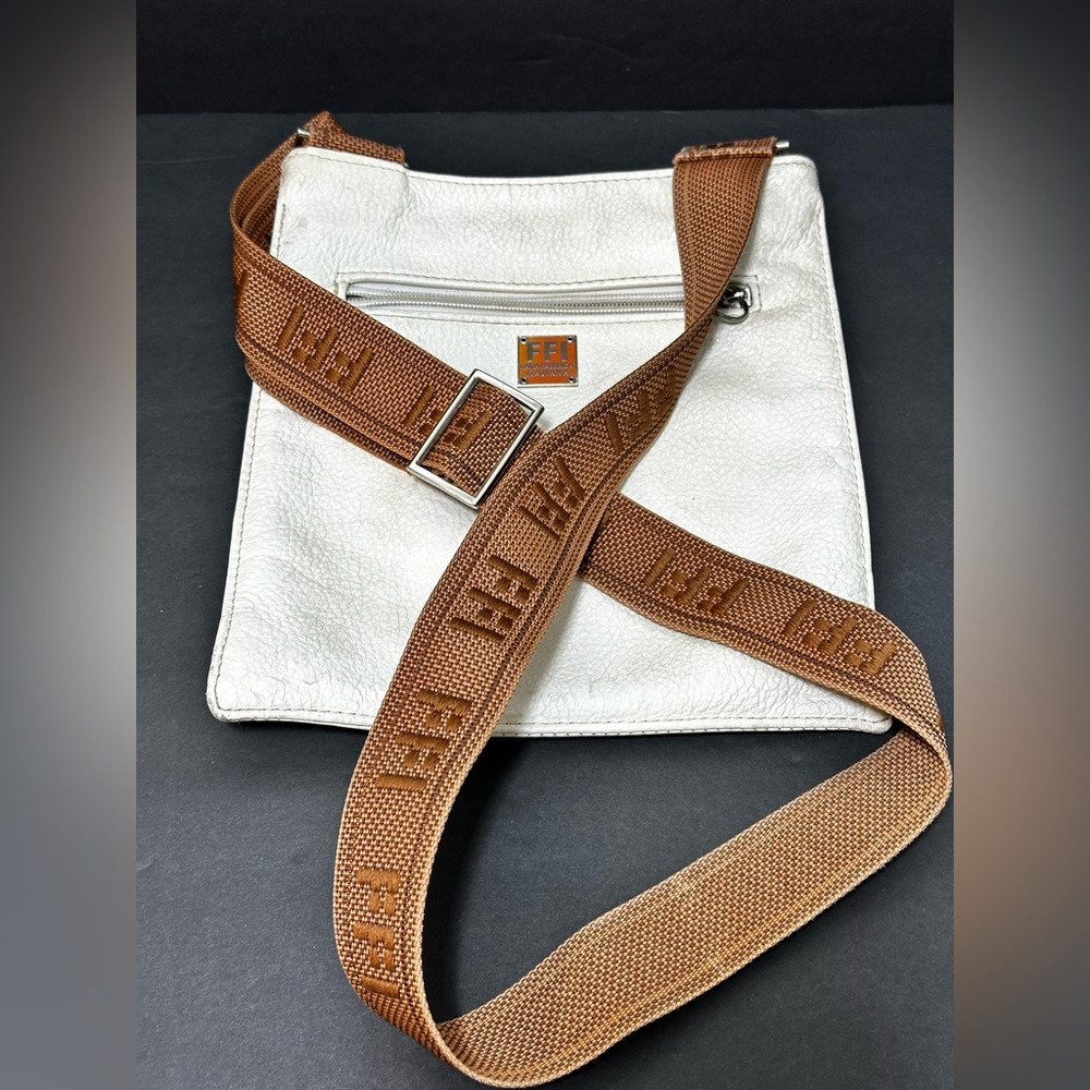 FFI Fatta Fabbrica Italiana White Leather Handbag – Made in Italy